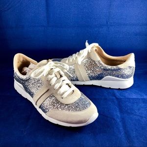 SOLD UGG Jaida Glitter Silver Woman’s Sneakers NEW